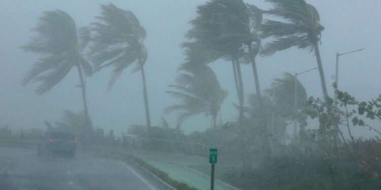 NiMet Predicts Strong Winds, Heavy Rainfall Across Northern States, Others