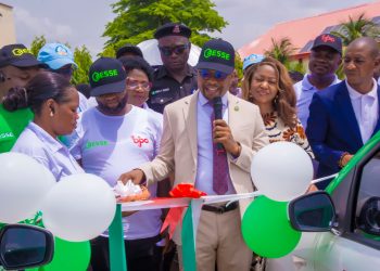 BIPC LAUNCHES GREEN WHEELS TAXI, TARGETS 1,500 JOBS