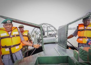 Customs, Defence Bureau Test Locally Built Airboat for Anti-Smuggling Operations
