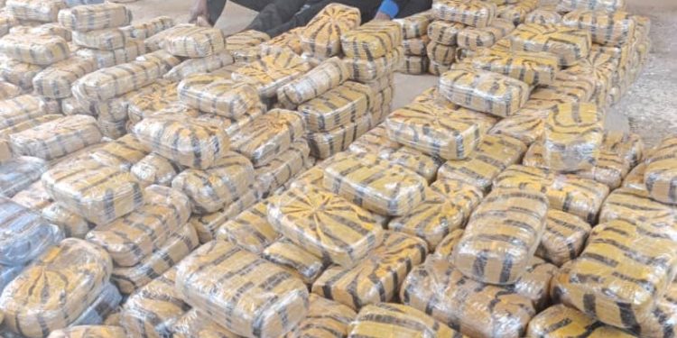 Troops Arrest Fake Police Officers With Two Hilux Laden With Cannabis