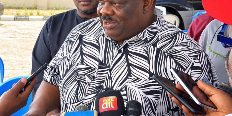 RESPITE FOR BENUE STUDENTS AS AONDOAKAA PROMISES ₦2BN ANNUAL SCHOLARSHIP
