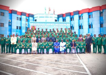 Nigerian Army Graduates 4th Cohort of Strategic Studies Course, Pledges Committee to Intellectual Officership
