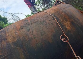 Navy Foils Attempt to Reactivate Illegal Refinery in Rivers, Seizes 350 LTRs of AGO